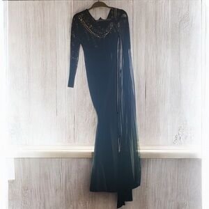 Elegant Black Evening Gown